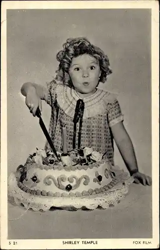 Ak Schauspielerin Shirley Temple, Portrait, Torte, Fox Film S 21