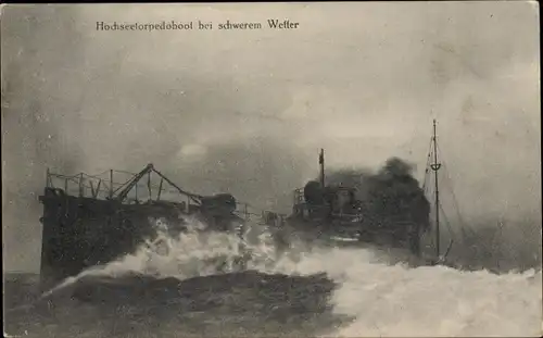 Ak Deutsches Kriegsschiff, Hochseetorpedoboot bei schwerem Wetter