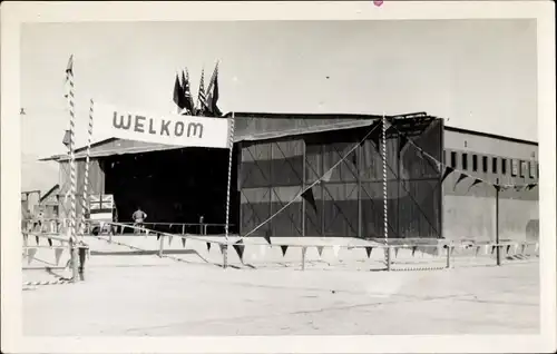 Foto Java Indonesien, Hangar, Außenansicht, Britische Fahne