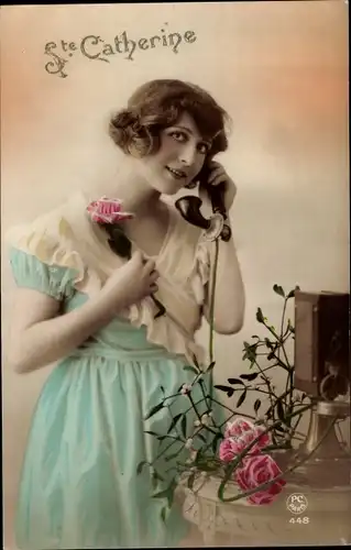 Ak Sainte Catherine, Frau am Telefon