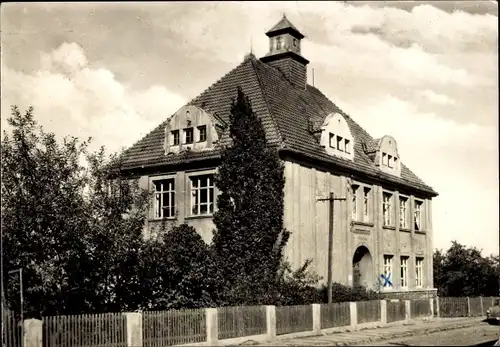 Ak Bad Berka im Weimarer Land Thüringen, Blick auf die Schule