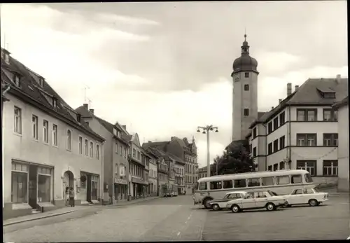 Ak Weida in Thüringen, Markt am Rathaus, Straßenpartie