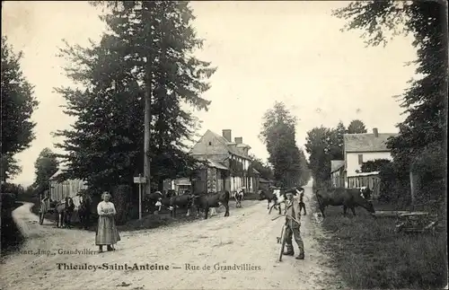 Ak Thieuloy-Saint-Antoine Oise, Rue de Grandvilliers