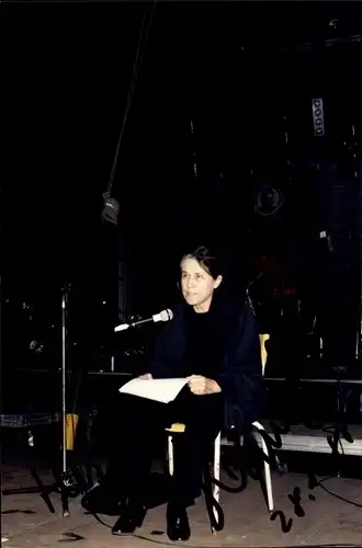 Foto Schauspielerin Hanne Hiob, Tochter von Bertolt Brecht, Bühne, Lesung, Autogramm