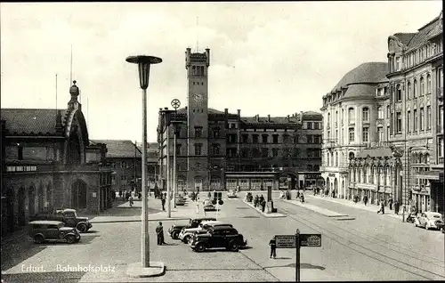 Ak Erfurt in Thüringen, Bahnhofsplatz