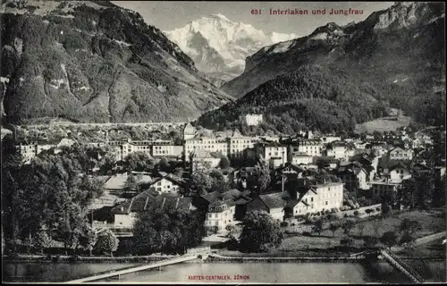 Ak Interlaken Kanton Bern Schweiz, Gesamtansicht mit Jungfrau