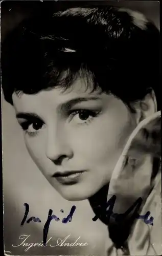 Ak Schauspielerin Ingrid Andree, Portrait, Drei vom Varieté, Autogramm