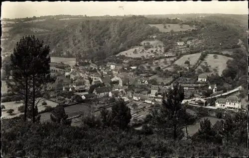 Postkarte Saint Léonard des Bois Sarthe, Gesamtansicht