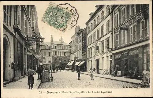 Ak Nevers Nièvre, Place Guy Coquille, Credit Lyonnais