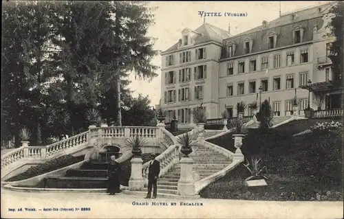 Ak Vittel Lothringen Vosges, Grand Hotel et Escalier