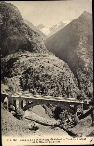 Ak Finhaut Kanton Wallis, Martigny-Chatelard-Bahn, Pont de Finhaut und der Trient-Gletscher