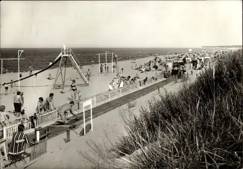 Ak Ostseebad Zinnowitz auf Usedom, Kegelbahn am Strand