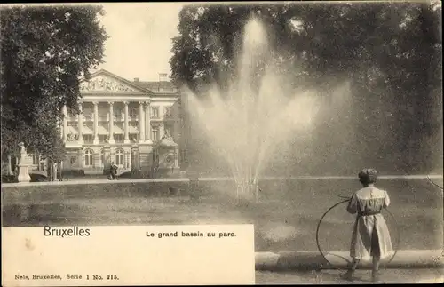 Ak Brüssel Brüssel, Das große Becken im Park