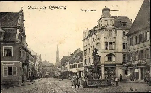 Ak Offenburg in Baden Schwarzwald, Hauptstraße, Brunnen, Geschäftshäuser