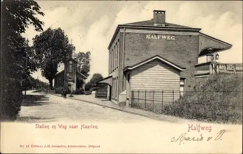 Ak Halfweg Haarlemmermeer Nordholland, Bahnhof, Straße nach Haarlem