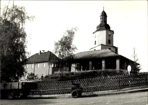 Foto Ak Paitzdorf in Thüringen, Straßenpartie, Kirche