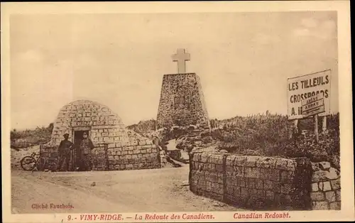 Ak Vimy Pas de Calais, Vimy Ridge, La Redoute des Canadiens