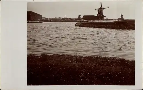 Foto Ak Westzijderveld Koog aan de Zaan Nordholland Niederlande, Windmühlen