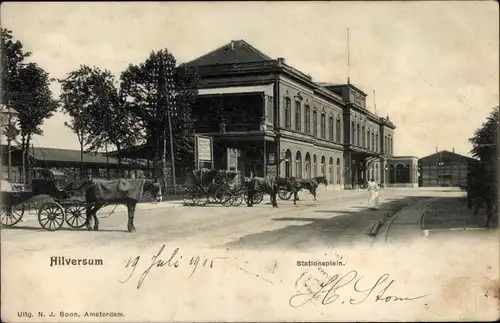 Ak Hilversum Nordholland Niederlande, Stationsplein