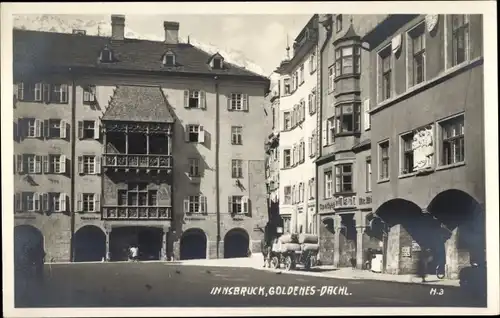 Ak Innsbruck in Tirol, Goldenes-Dachl