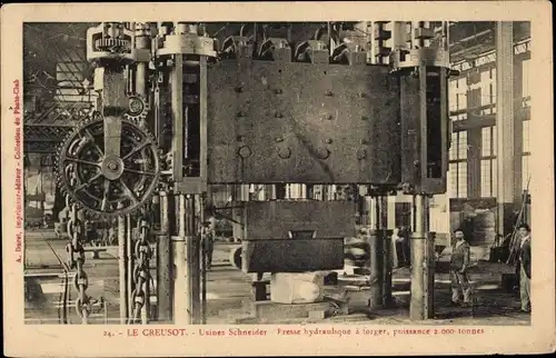 Ak Le Creusot Saône et Loire, Schneider-Fabriken, hydraulische Schmiedepresse