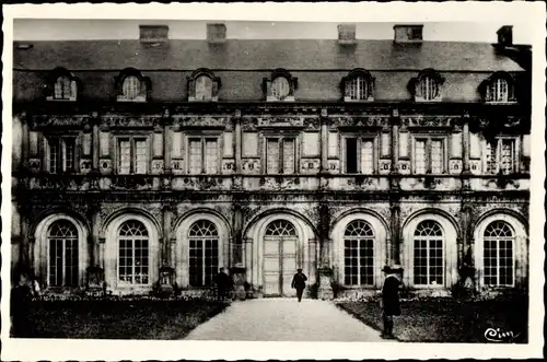 Ak Champlitte Haute-Saone, Hauptfassade des Schlosses