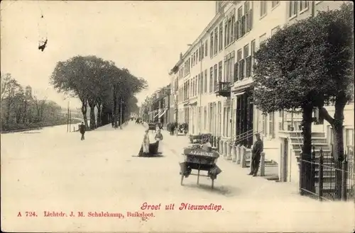 Ak Nieuwediep Drenthe, Straßenpartie, Passanten, Treppen