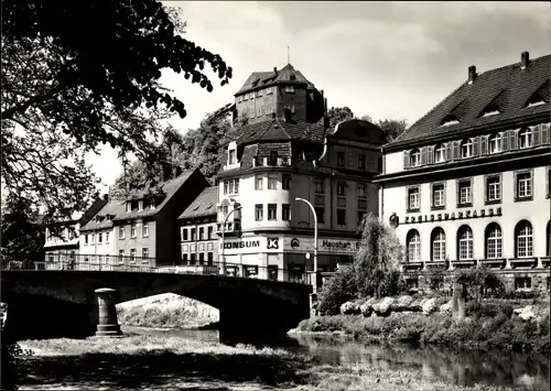 Ak Greiz im Vogtland, Blick zur Burg, Konsum, Kreissparkasse