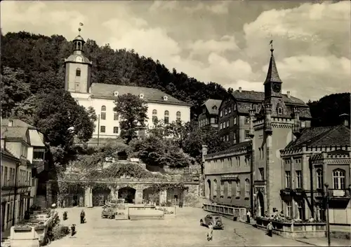 Ak Leutenberg in Thüringen, Markt mit Rathaus und Kirche