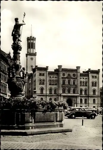 Ak Zittau in Sachsen, Marsbrunnen am Rathaus