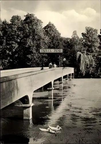 Ak Altenburg in Thüringen, Brücke zum Insel Zoo