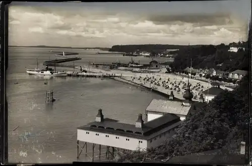 Foto Sassnitz auf Rügen, Hafen, Strand, Badeanstalt
