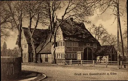 Ak Geesthacht an der Elbe, Straßenpartie im Ort