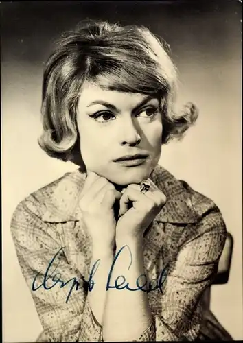 Ak Schauspielerin Margit Saad, Portrait, Der Zigeunerbaron