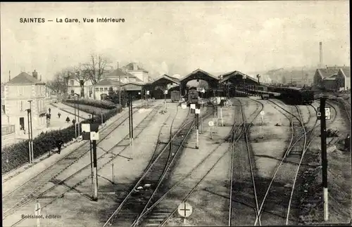 Ak Saintes Charente Maritime, Der Bahnhof, Innenansicht