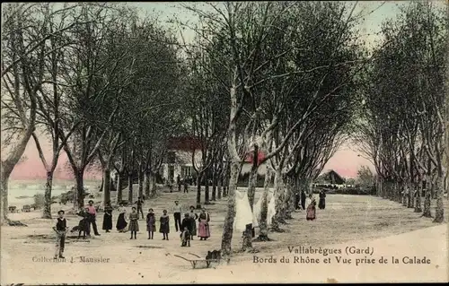 Ak Vallabrègues Gard, Bords du Rhone, Vue prise de la Calade