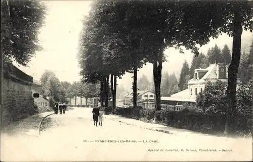 Ak Plombières les Bains Lothringen Vosges, Bahnhof, Straßenpartie