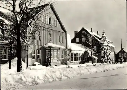 Ak Frauenwald am Rennsteig Ilmenau in Thüringen, FDGB-Ferienheim Raymonde Dien, Winter