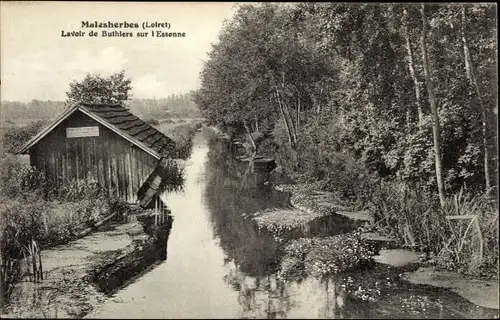 Ak Malesherbes Loiret, Lavoir de Buthiers sur l'Essonne