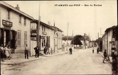 Ak Saint Amand sur Fion Marne, Rue du Nochet, Café