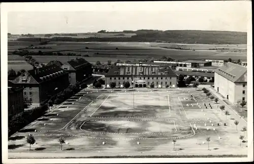 Foto Ak Horb am Neckar, Blick auf die Kaserne, Kasernenhof