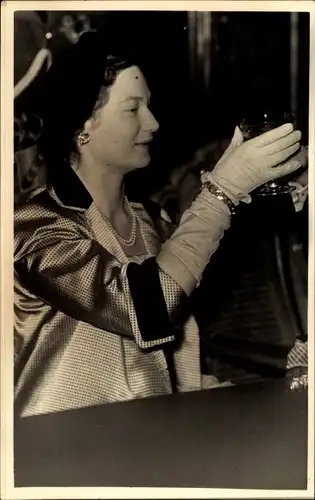 Foto Ak Prinzessin Josephine Charlotte, Portrait