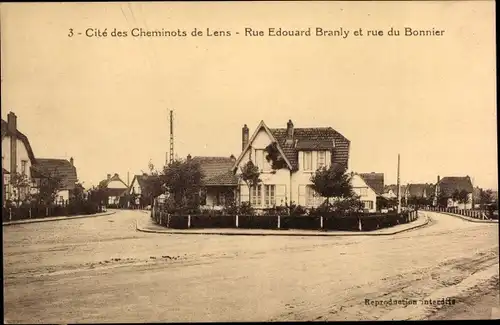 Ak Lens Pas de Calais, Cité des Cheminots, Rue Edouard Branly und Rue du Bonnier
