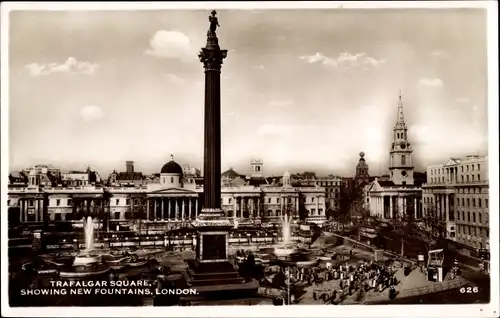 Ak London City England, Trafalgar Square, zeigt neue Brunnen