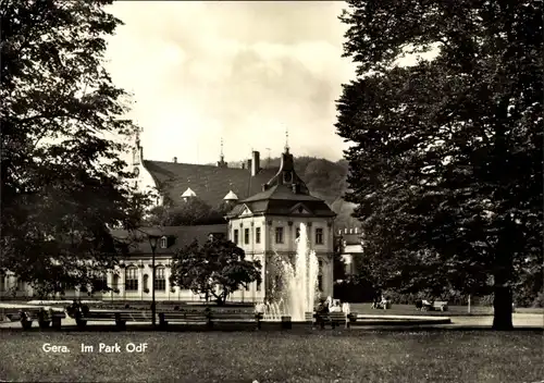 Ak Gera in Thüringen, Im Park OdF