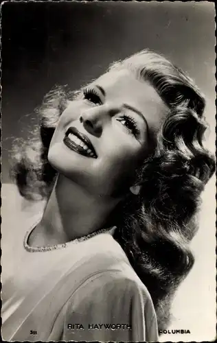 Ak Schauspielerin Rita Hayworth, Portrait, Fegefeuer