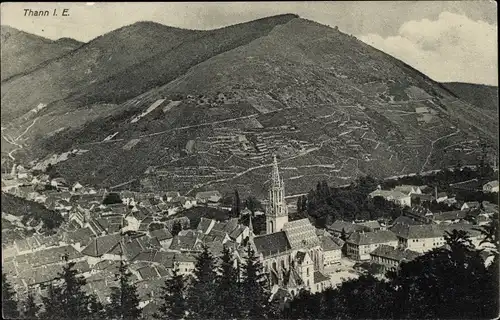 Ak Thann Elsass Haut Rhin, Totalansicht, Kirche