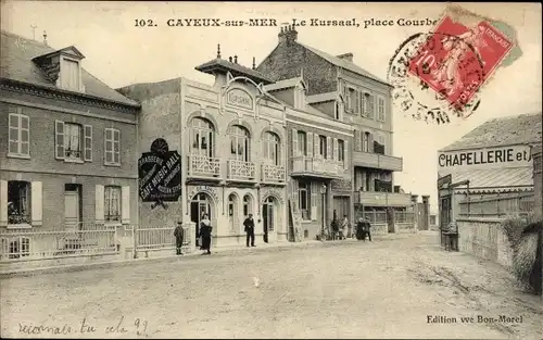 Ak Cayeux sur Mer Somme, Der Kursaal, Place Courbet, Hats