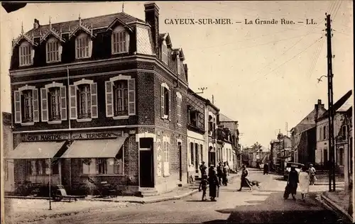 Ak Cayeux sur Mer Somme, die Hauptstraße