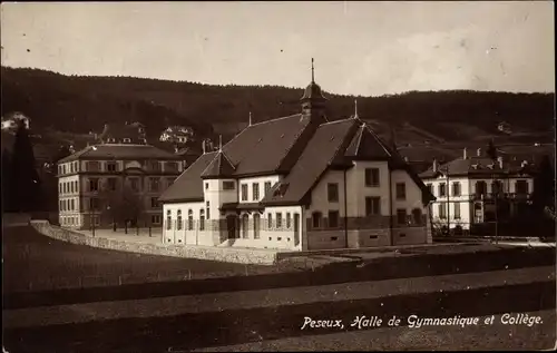 Ak Peseux Kanton Neuenburg Neuenburg, Turnhalle, Hochschule